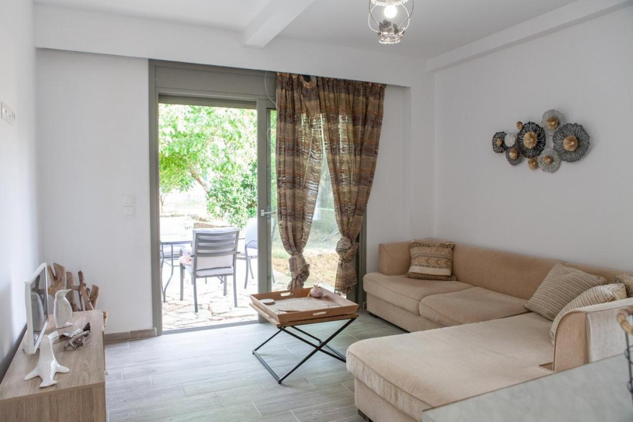 Inspirus Apartments Lefkada City Bagian luar foto