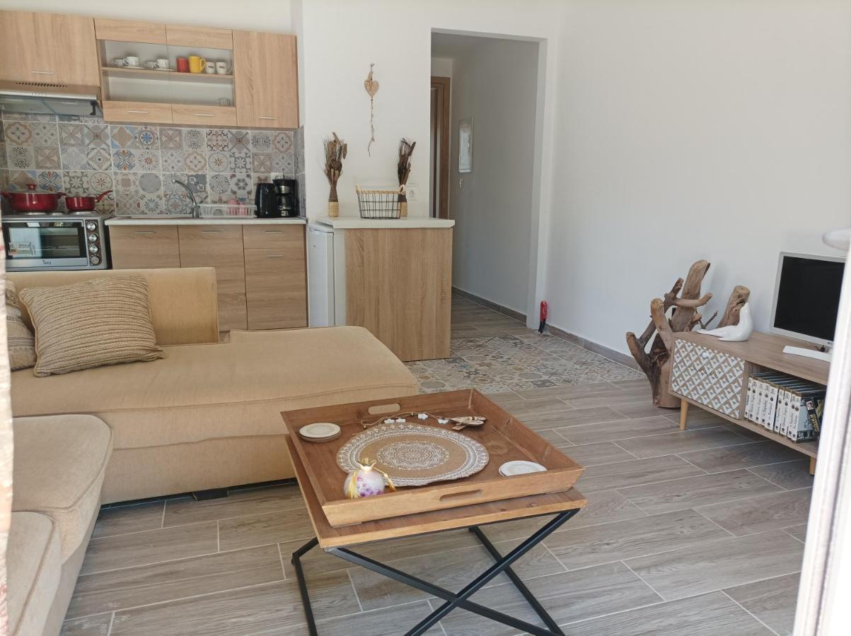 Inspirus Apartments Lefkada City Bagian luar foto